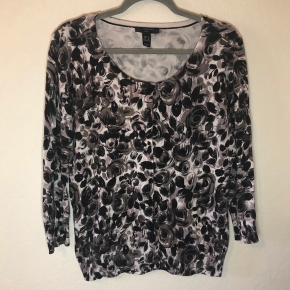 H&M Cardigan Black, Grey & White Roses Floral Cardigan Sweater Sz 14 (US) GUC - Picture 1 of 11